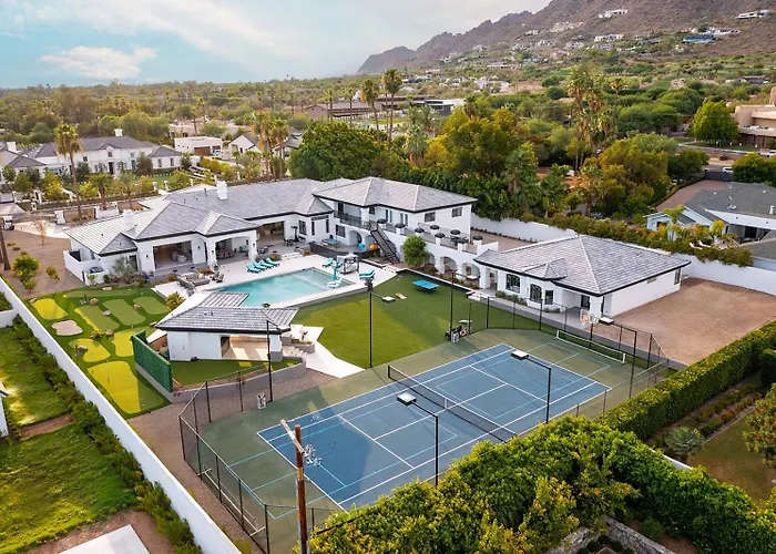 Villa Summer Getaway, Life, Pickleball, Pool, Golf *