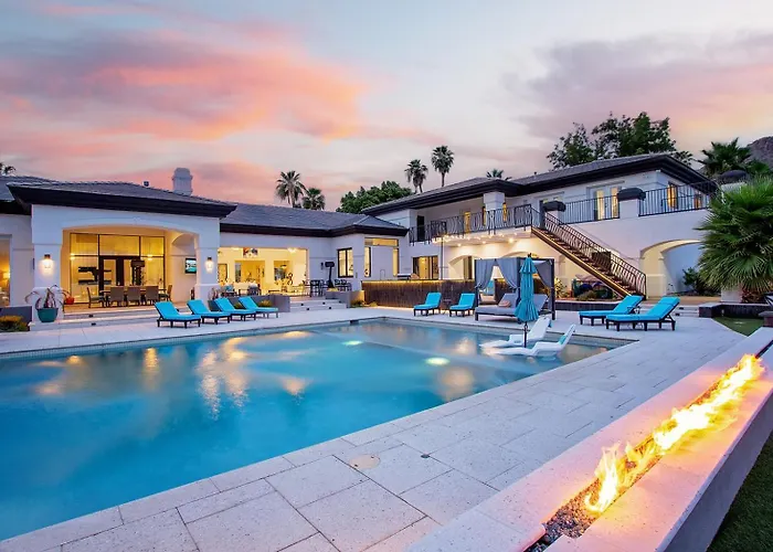 Summer Getaway, Life, Pickleball, Pool, Golf Villa