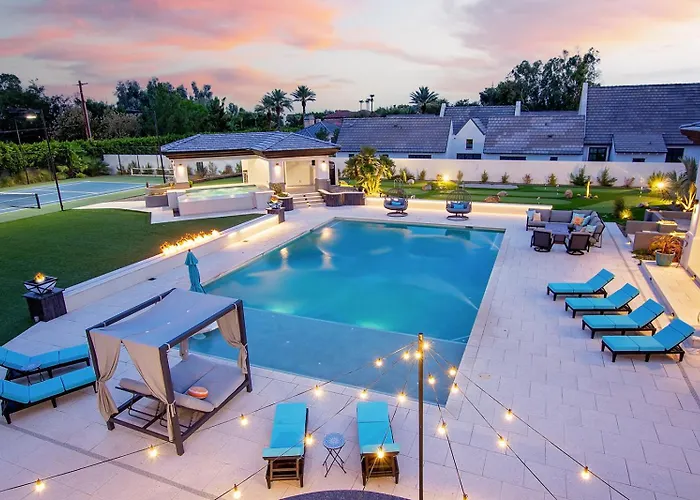 Villa Summer Getaway, Life, Pickleball, Pool, Golf *